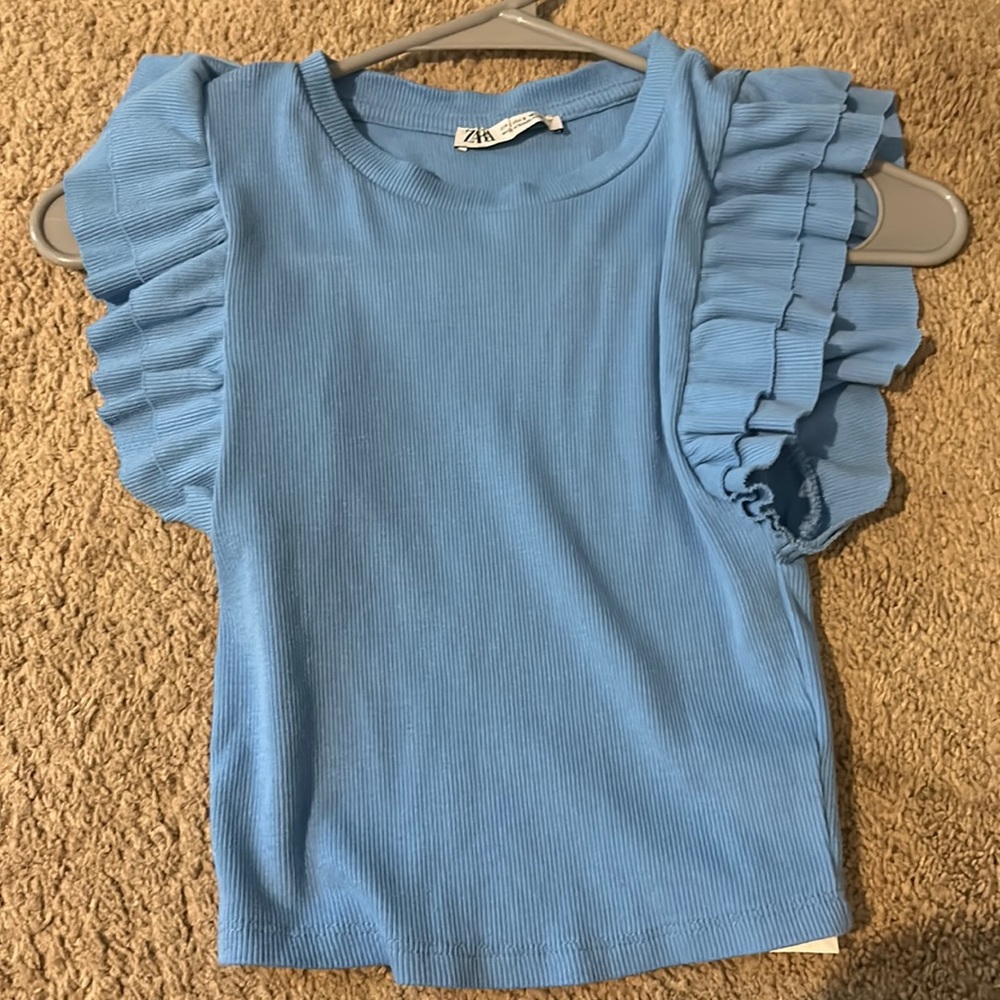ZARA RUFFLE TOP!